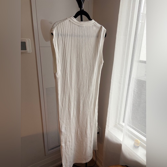 ICHI Dresses & Skirts - ICHI Sleeveless Ribbed Midi Dress in White